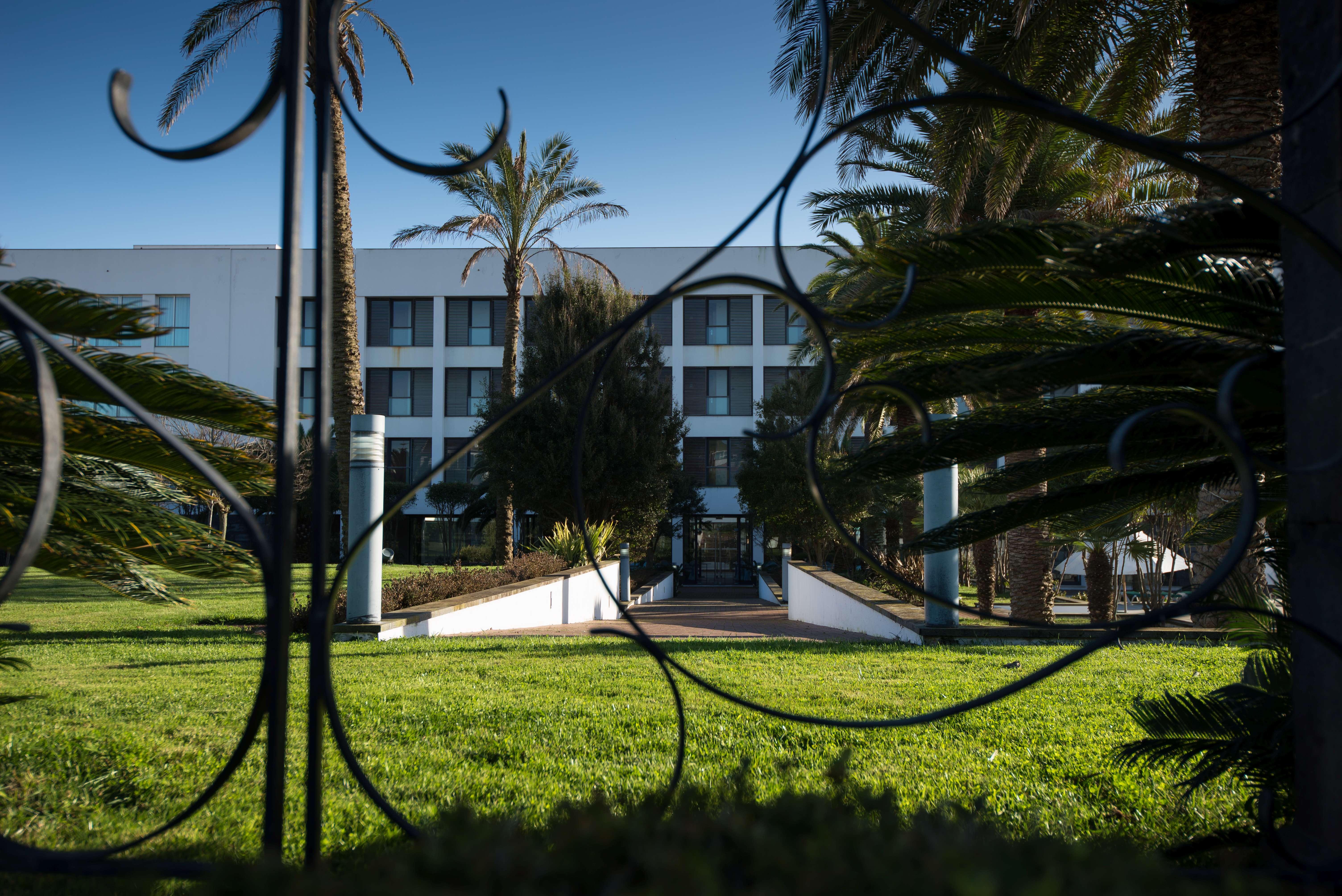 Azoris Royal Garden - Leisure & Conference Hotel Ponta Delgada  Exterior photo