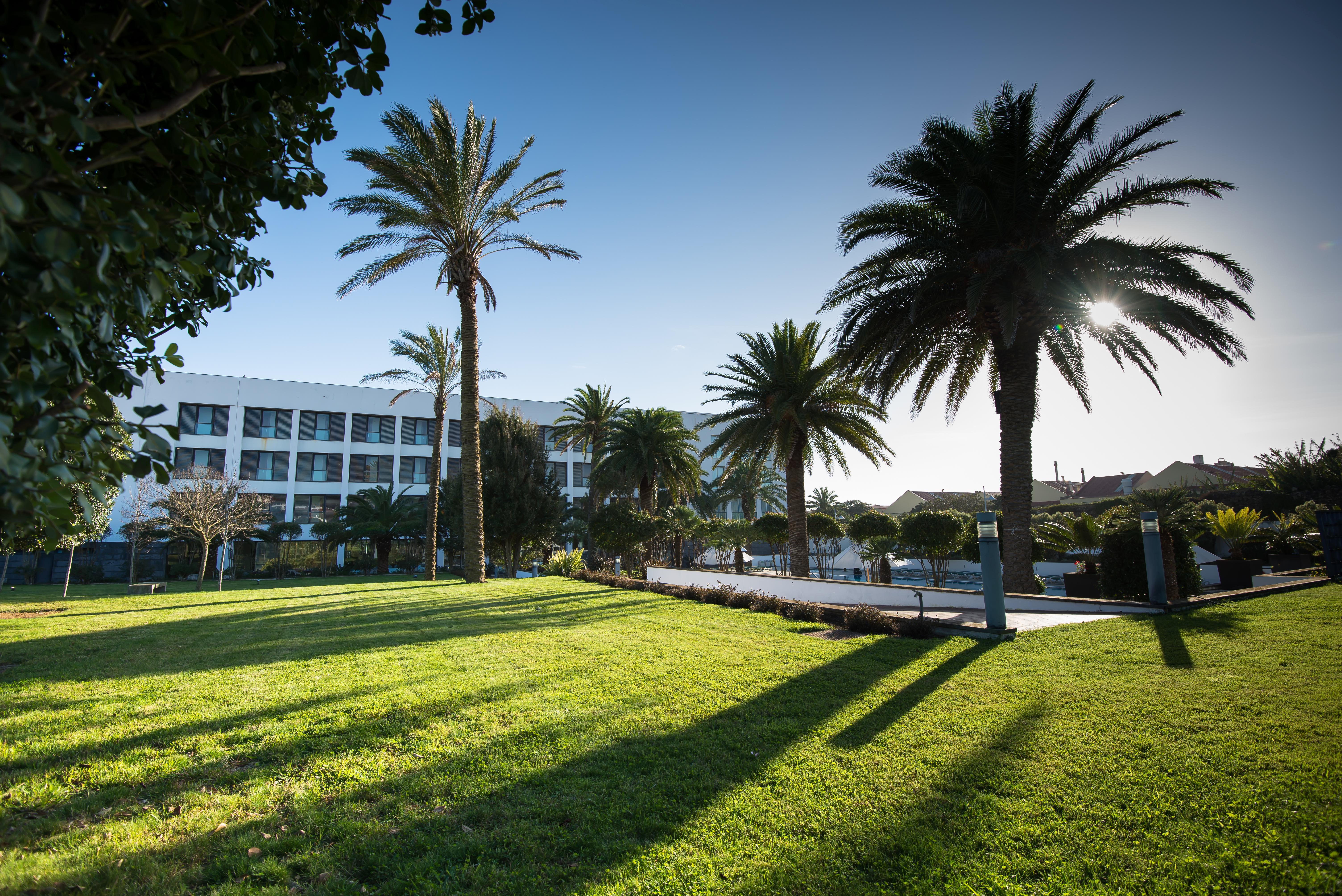 Azoris Royal Garden - Leisure & Conference Hotel Ponta Delgada  Exterior photo