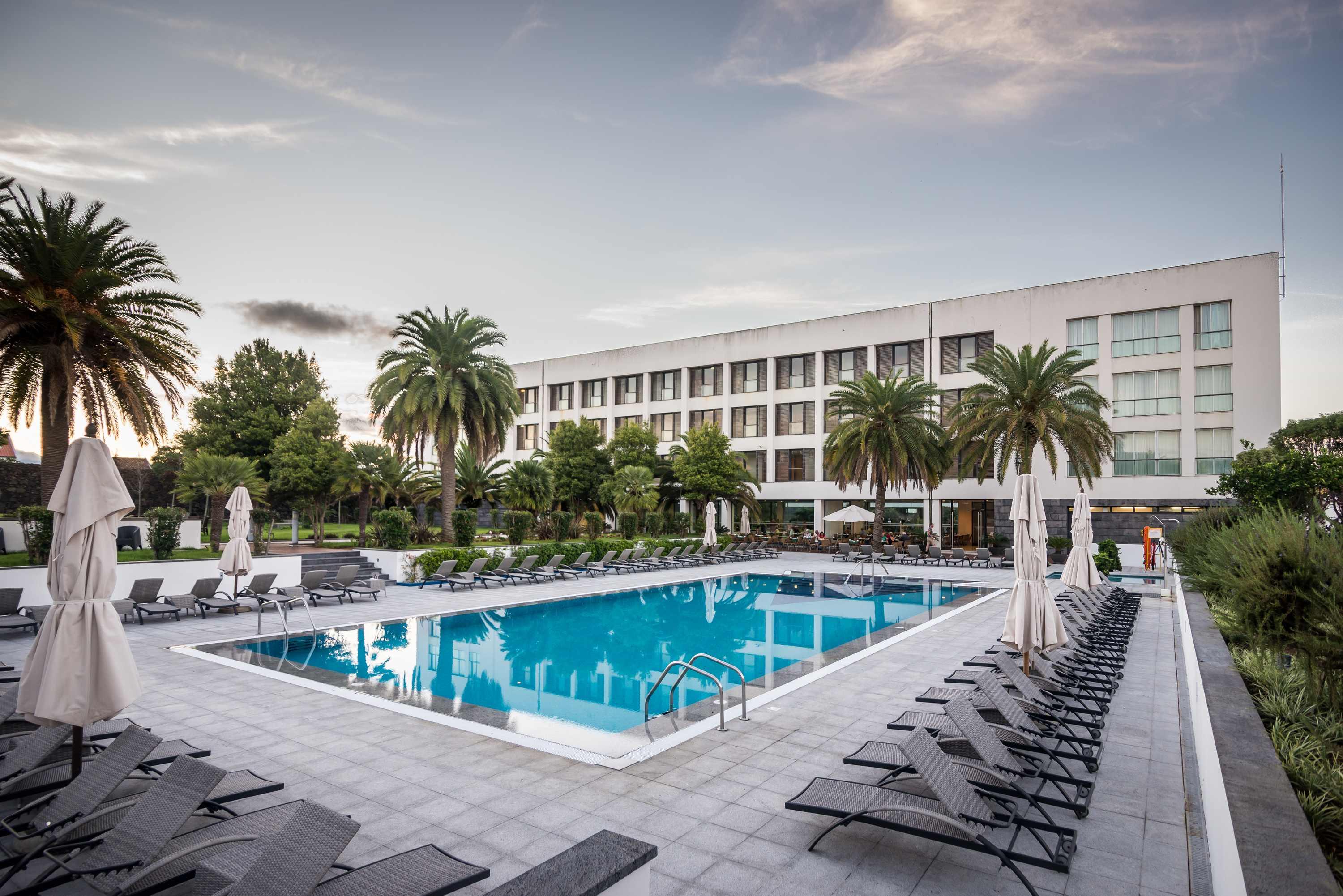 Azoris Royal Garden - Leisure & Conference Hotel Ponta Delgada  Exterior photo